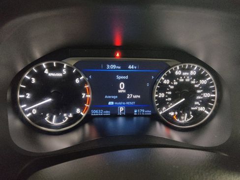 Used 2024 Nissan Altima 2.5 SV image 23
