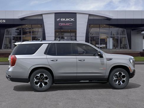 New 2026 GMC Yukon AT4 Ultimate w/ LPO, Floor Liner Package AWD/4WD image 5