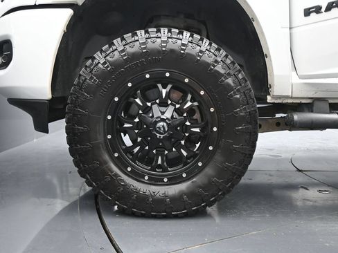 Used 2022 RAM 2500 Big Horn w/ Level C Equiment Group AWD/4WD image 27