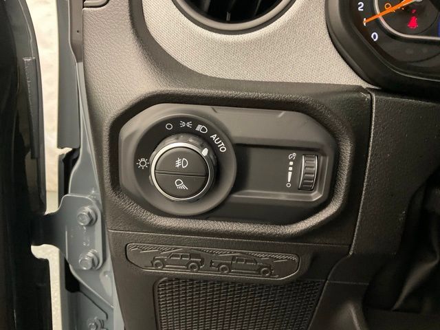 New 2026 Jeep Gladiator Mojave AWD/4WD image 14