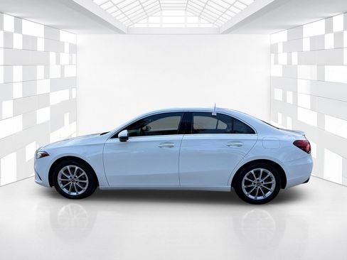 Used 2019 Mercedes-Benz A 220 image 4