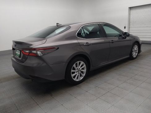 Used 2022 Toyota Camry LE FWD image 10
