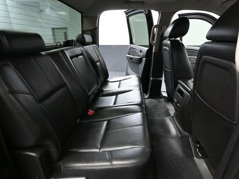 Used 2010 Chevrolet Silverado 2500 LTZ w/ LTZ Plus Package AWD/4WD image 40