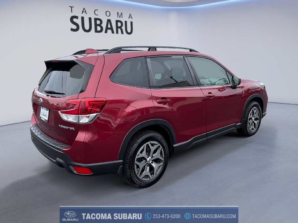 Used 2020 Subaru Forester Premium AWD/4WD image 5