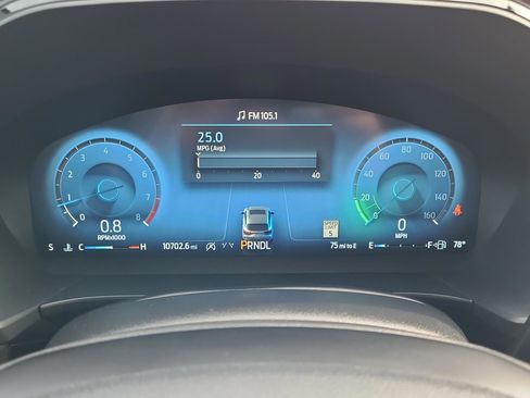 Used 2025 Ford Escape ST-Line Elite w/ Premium Technology Package image 19