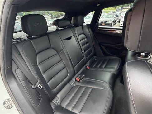 Used 2018 Porsche Macan GTS AWD/4WD image 23