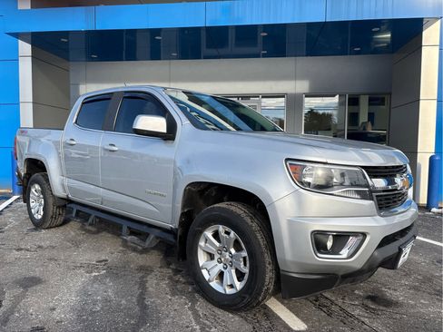 Used 2019 Chevrolet Colorado LT w/ LT Convenience Package image 1