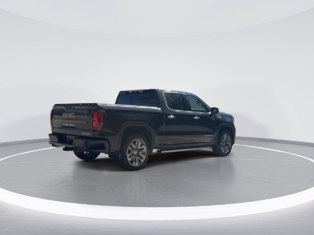 Used 2023 GMC Sierra 1500 Denali w/ Denali Reserve Package AWD/4WD image 8