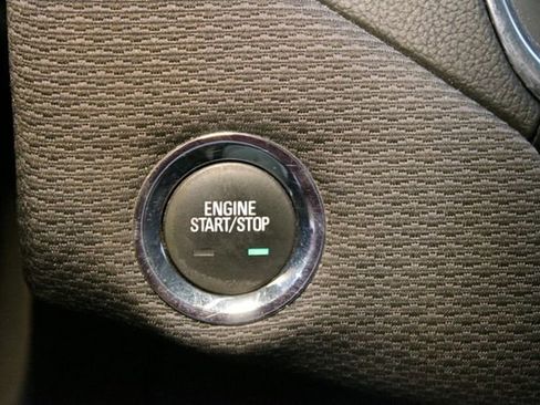 Used 2019 Chevrolet Cruze LT w/ LT True North Edition FWD image 23