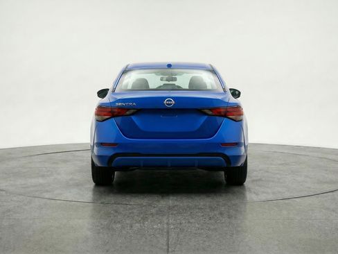 Used 2025 Nissan Sentra SV FWD image 7