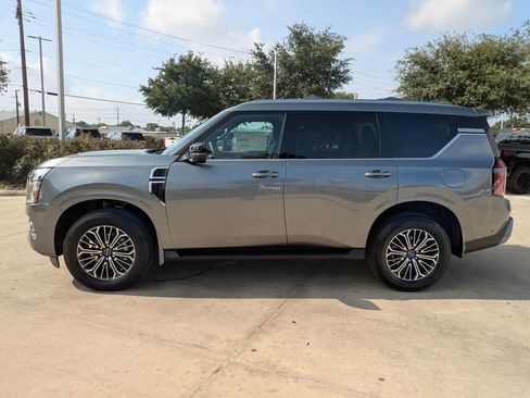 New 2025 Nissan Armada SL w/ Captain's Chari Seat Package image 6