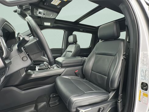 Used 2024 Ford F150 Lariat AWD/4WD image 16