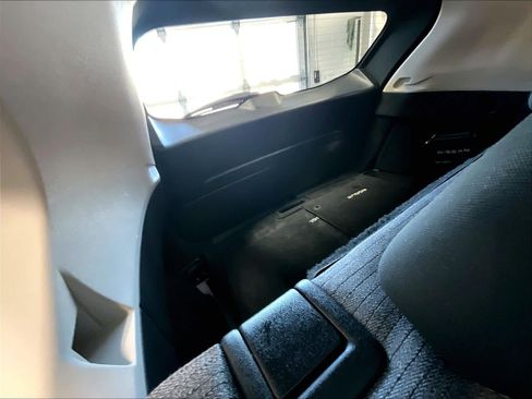 Certified 2023 Nissan Rogue SV AWD/4WD image 17