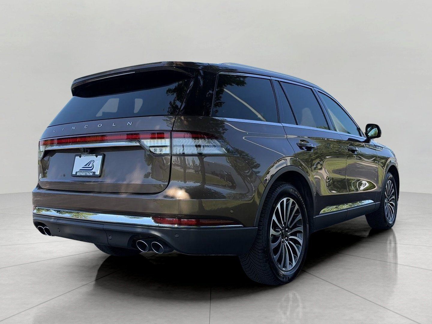 Used 2022 Lincoln Aviator Reserve w/ Elements Package Plus AWD/4WD image 20