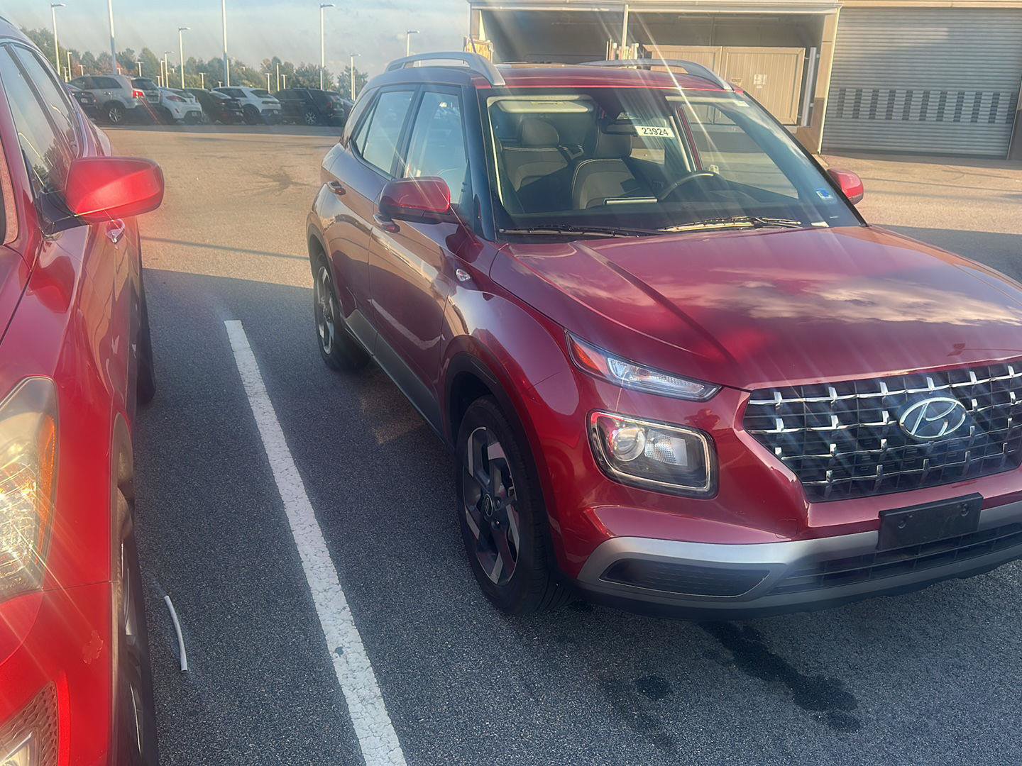 Certified 2025 Hyundai Venue SEL FWD image 3
