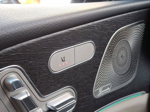 Used 2022 Mercedes-Benz GLE 350 4MATIC image 19