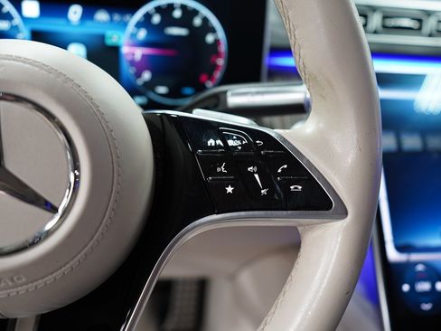 Used 2022 Mercedes-Benz S 580 4MATIC Sedan image 31