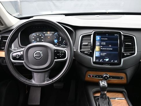 Used 2020 Volvo XC90 T6 Inscription w/ Protection Package Premier image 11