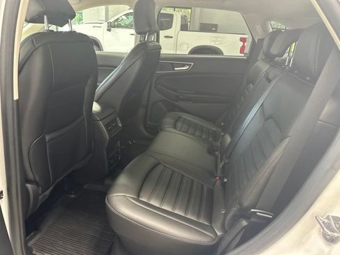 Used 2021 Ford Edge SEL w/ Convenience Package AWD/4WD image 32