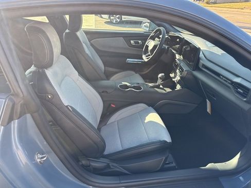 New 2025 Ford Mustang Coupe image 27