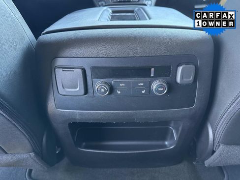 Used 2018 Chevrolet Tahoe Premier image 19