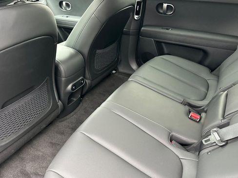 New 2026 Hyundai Ioniq 5 SEL RWD image 12