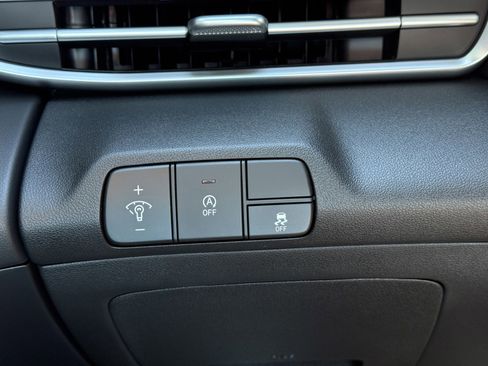 New 2026 Hyundai Elantra SE w/ Cargo Package image 17