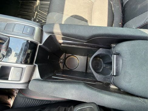 Used 2018 Honda Civic Si image 11