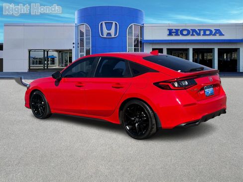 Used 2022 Honda Civic Sport image 5