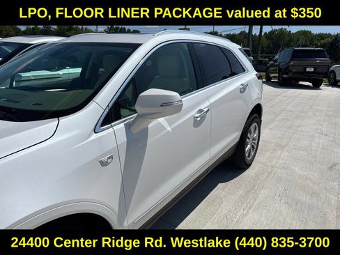Used 2020 Cadillac XT5 Premium Luxury w/ LPO, Floor Liner Package AWD/4WD image 6