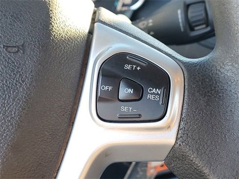 Used 2017 Ford Fiesta SE image 16