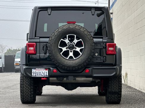 Used 2022 Jeep Wrangler Unlimited Rubicon w/ LED Lighting Group image 5