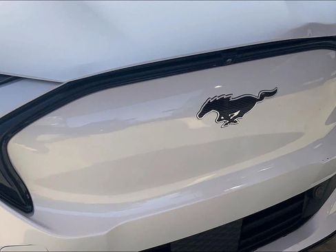 Used 2021 Ford Mustang Mach-E Premium image 30