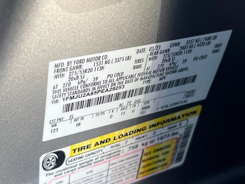 Certified 2023 Ford Expedition Limited image 31