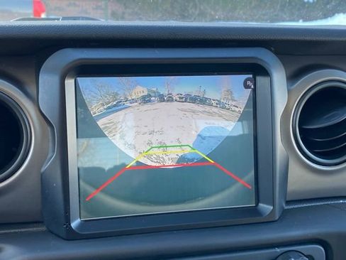 Certified 2021 Jeep Wrangler Unlimited Sport image 44