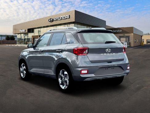 New 2026 Hyundai Venue SEL image 5