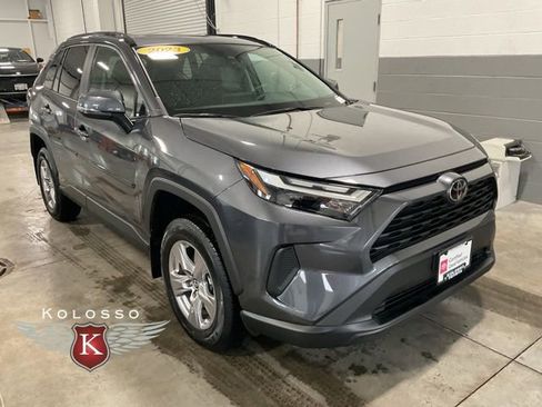 Used 2023 Toyota RAV4 XLE image 1