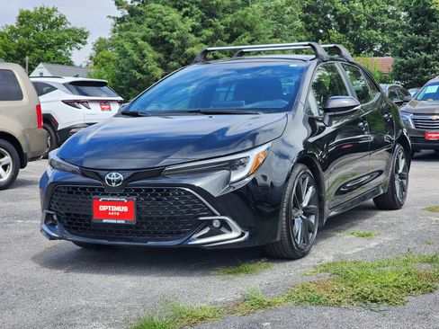 Used 2026 Toyota Corolla XSE FWD image 3