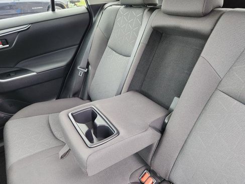 Used 2025 Toyota RAV4 XLE image 24