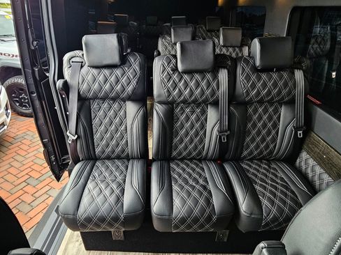 New 2024 Mercedes-Benz Sprinter 3500 image 36