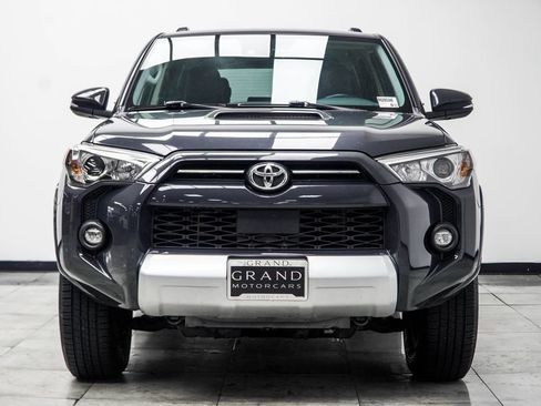 Used 2024 Toyota 4Runner TRD Off-Road Premium AWD/4WD image 6