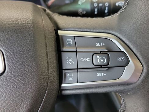 New 2026 Jeep Compass Limited image 15