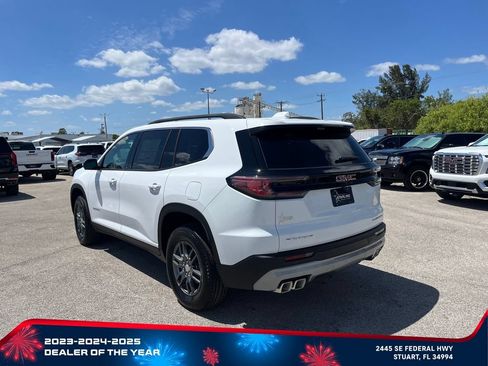New 2026 GMC Acadia Elevation FWD image 5