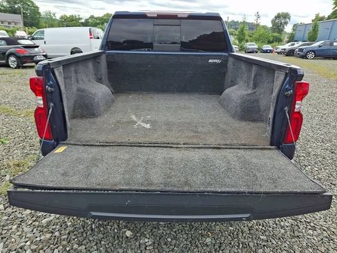 Used 2019 Chevrolet Silverado 1500 LTZ w/ LTZ Convenience Package AWD/4WD image 32