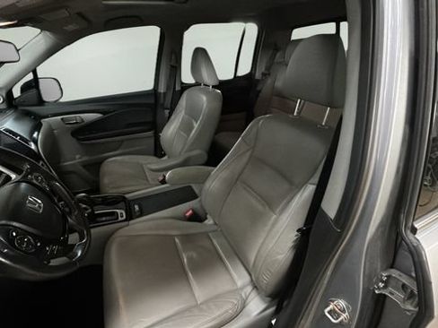Used 2017 Honda Ridgeline RTL-E image 9