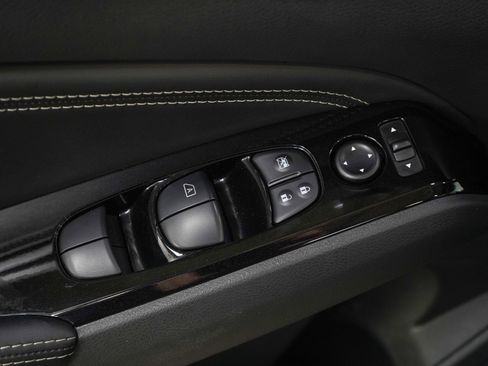 Used 2023 Nissan Altima 2.5 SV w/ SV Premium Package AWD/4WD image 20
