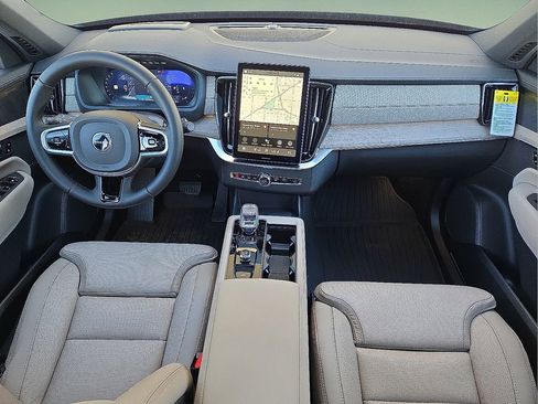 New 2026 Volvo XC90 B6 Ultra image 17