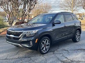 Used 2021 Kia Seltos SX w/ SX Sunroof Package video 2