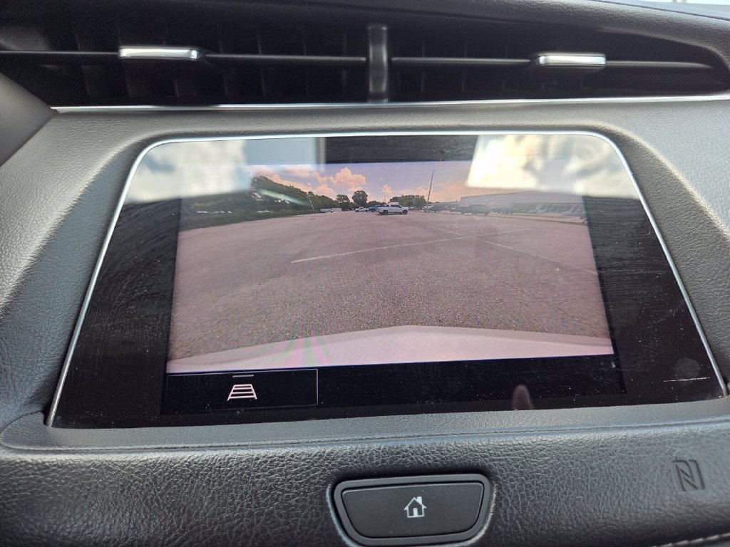 Used 2021 Cadillac XT4 Premium Luxury w/ Driver Awareness Package FWD image 36
