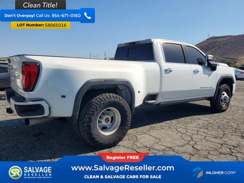 Used 2022 GMC Sierra 3500 Denali w/ Denali Ultimate Package AWD/4WD image 4